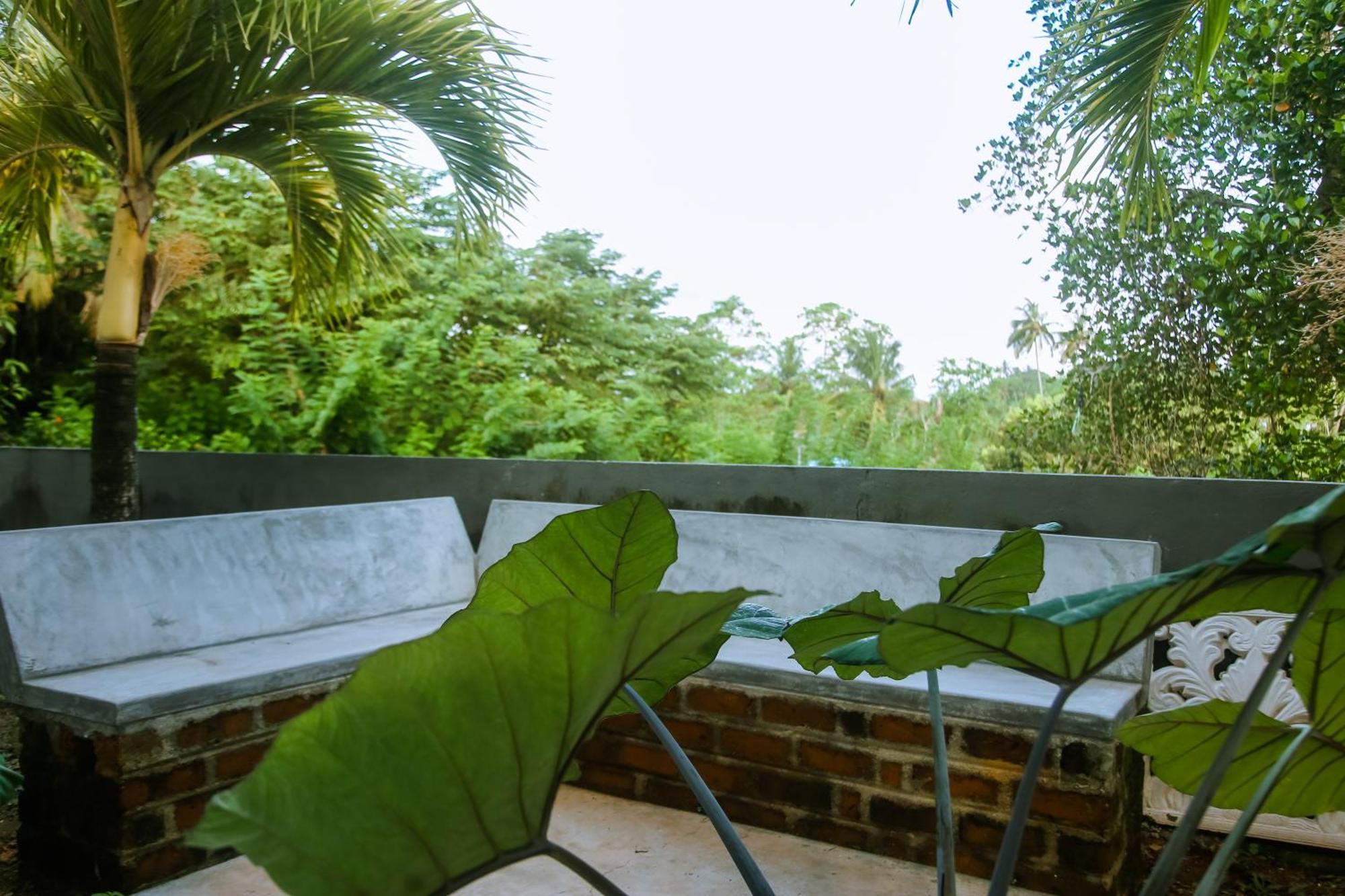 Blue Sky Hotel มิริสซา ภายนอก รูปภาพ