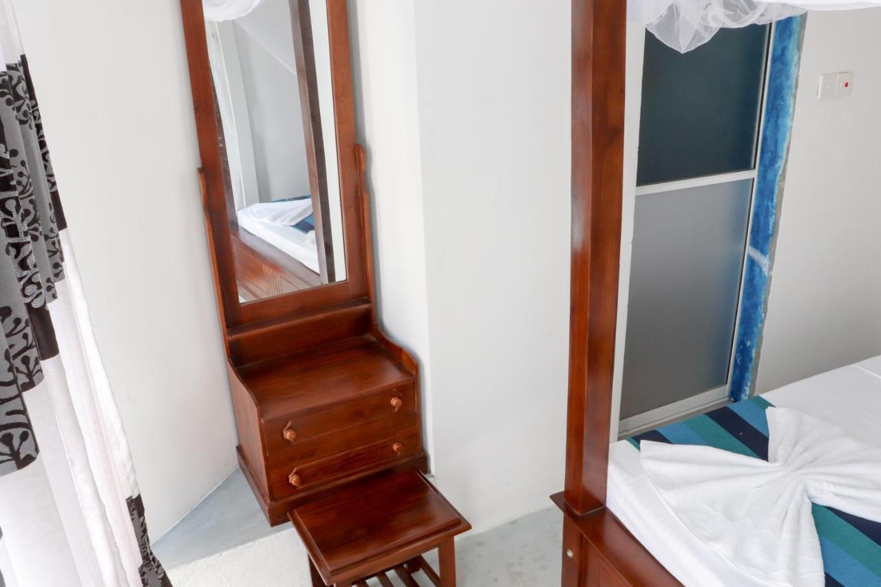 Blue Sky Hotel มิริสซา ภายนอก รูปภาพ